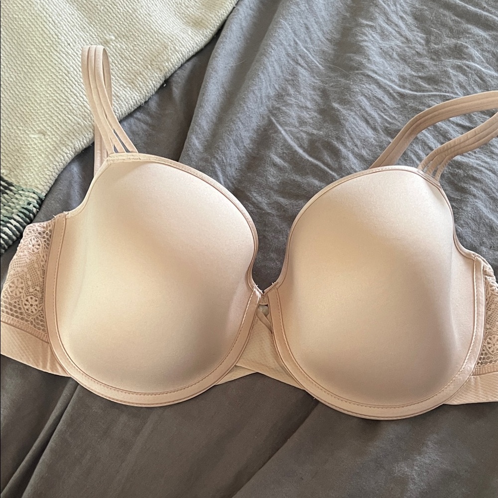 Chantelle Cream Padded Bra